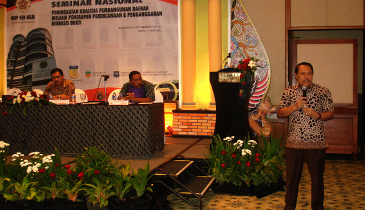 Pemerintah Evaluasi Program Penanggulangan Kemiskinan