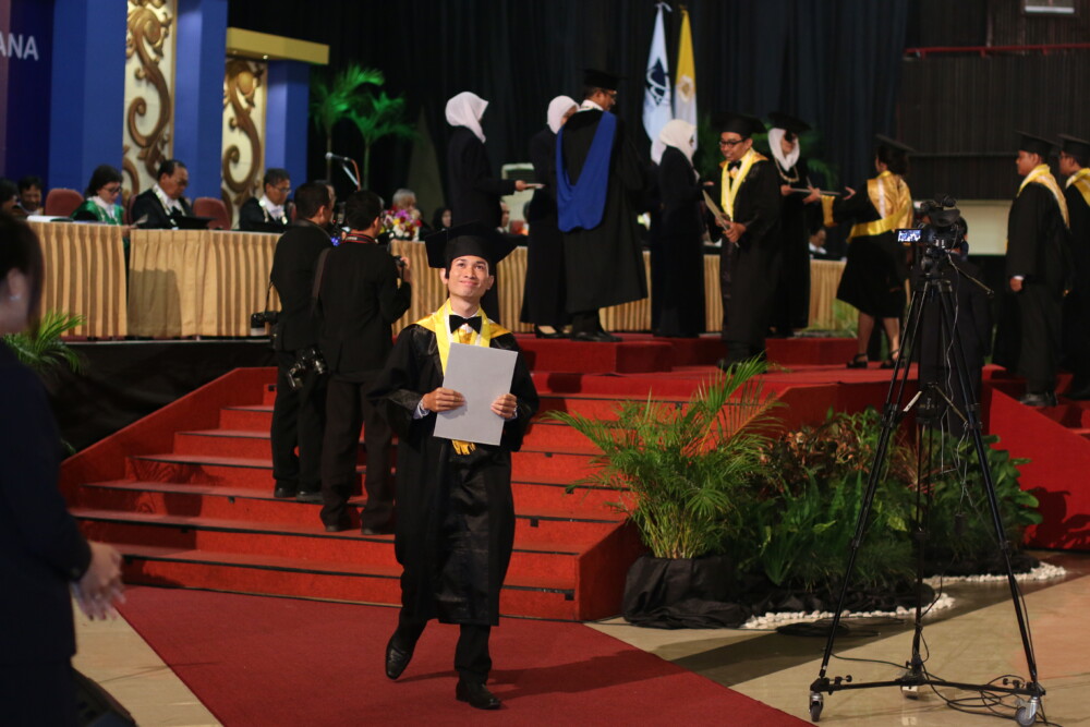 Ugm Mewisuda Lulusan Program Pascasarjana Universitas Gadjah Mada