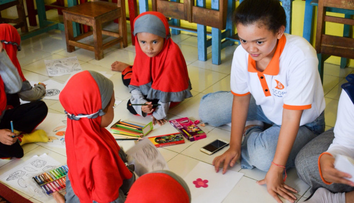 Mahasiswa UGM Memberikan Edukasi Gizi bagi Siswa TK