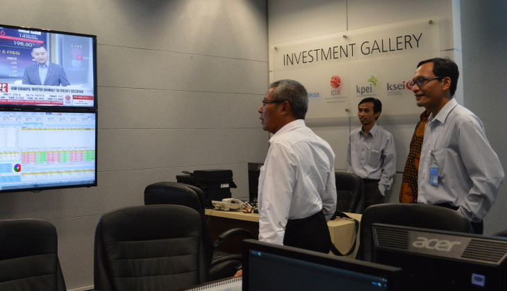 FEB UGM Buka Galeri Investasi