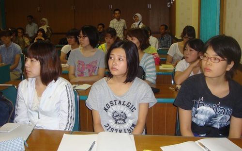 Mahasiswa Jepang Belajar Pertanian di UGM