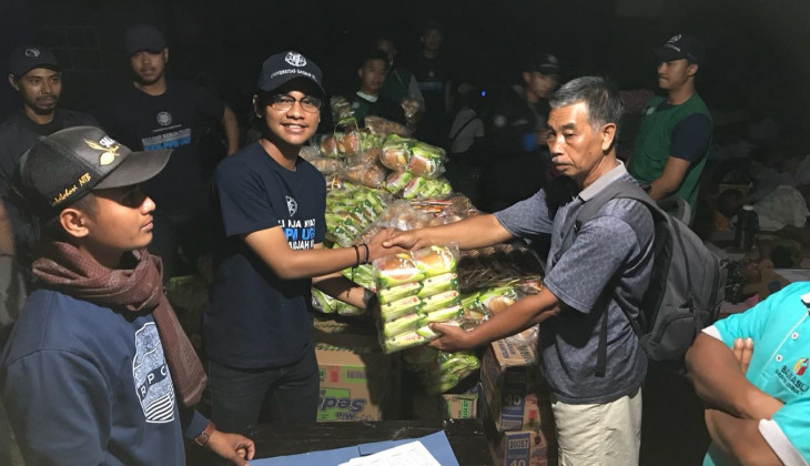 UGM Terjunkan Tim DERU ke Lombok