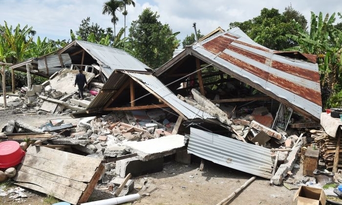 UGM Kirim Tim Medis ke Lombok