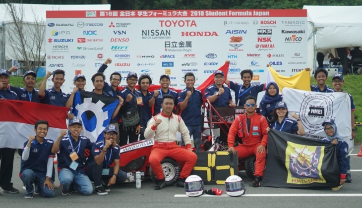  Bimasakti UGM Juara 3 Presentasi Bisnis Formula Student SAE Jepang 2018