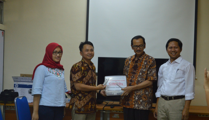 CIMEDs Sumbang Implan Untuk Korban Gempa Tsunami Palu