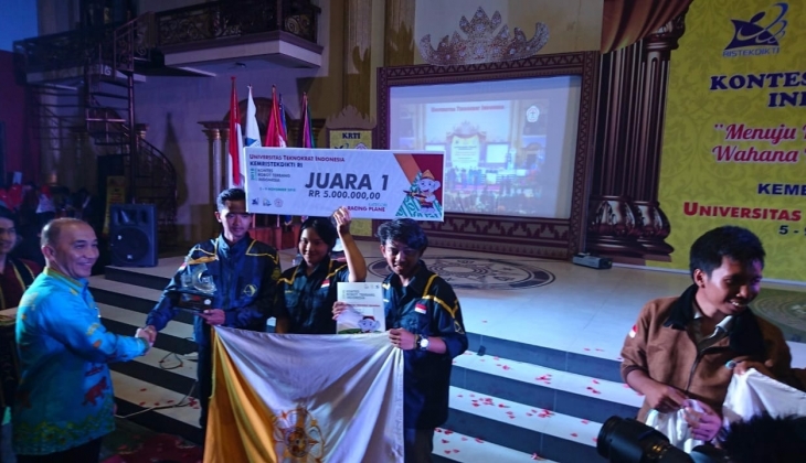 UGM Juara Umum Kontes Robot Terbang Indonesia 2018