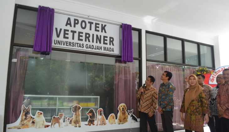 Pertama Kali di Indonesia, UGM Resmikan Apotik Veteriner