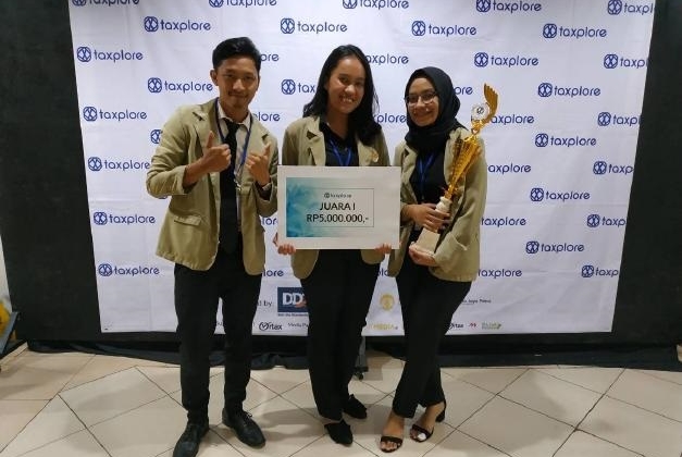 Mahasiswa FEB UGM Juara 1 Kompetisi Taxplore 2018