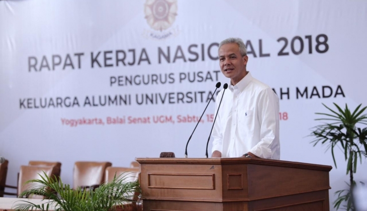 Ganjar Pranowo Ajak Alumni Ikut Perkuat Pembangunan Manusia  