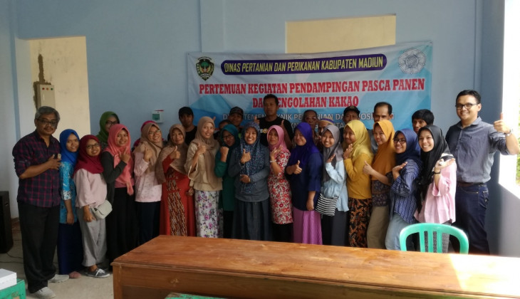     UGM Beri Pendampingan Pada Petani Kakao Madiun