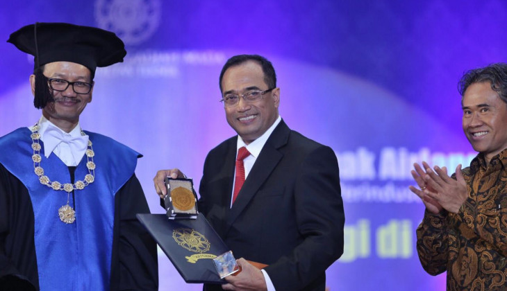 Tiga Menteri Raih Herman Johannes Award