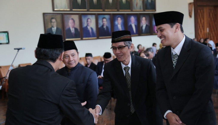 Rektor UGM Lantik 96 Pejabat Baru