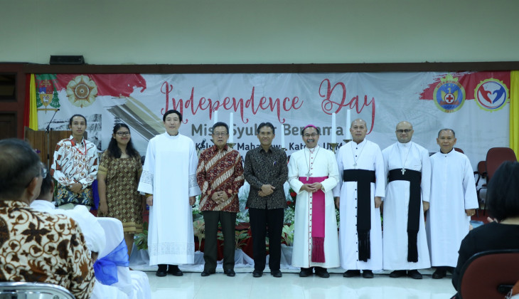 UGM Adakan Misa Syukur HUT ke-74 RI 