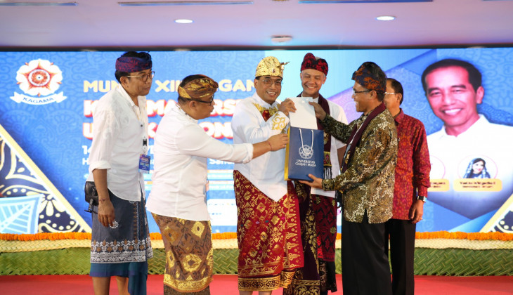 Jokowi Ingin Kagama Bersinergi dengan Organisasi Alumni Kampus Lain