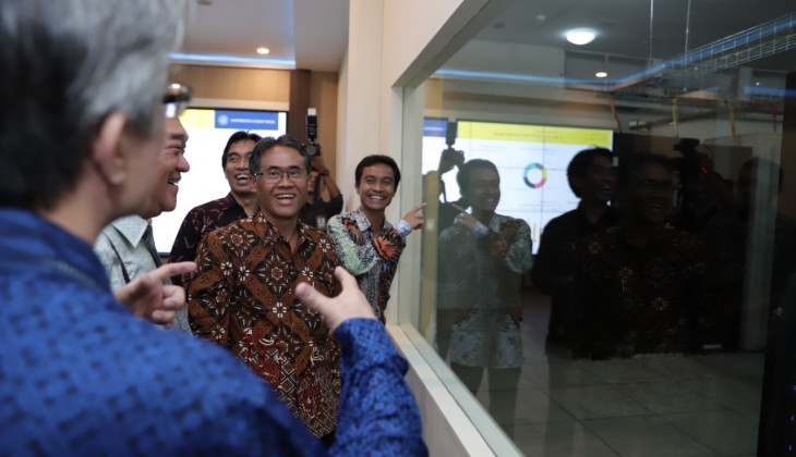 UGM Terima Hibah Infrastruktur Big Data dari AKR Corporindo