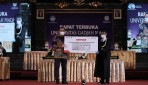  UGM Terima Dana Abadi untuk Beasiswa Pendidikan
