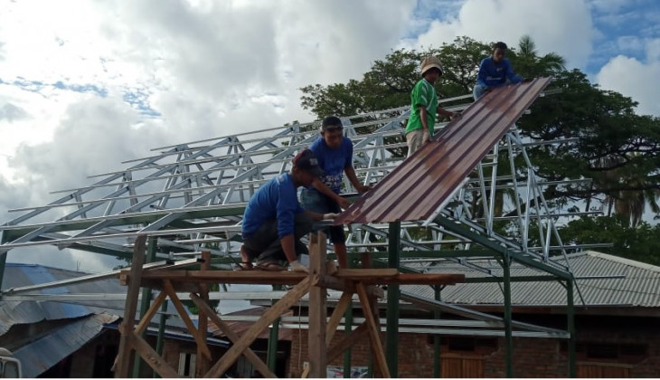 DERU Builds Post-Disaster Transitional Housing in Adonara, East Nusa Tenggara