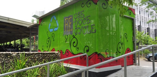 Depo Sampah sebagai Konsekuensi Kampus Urban