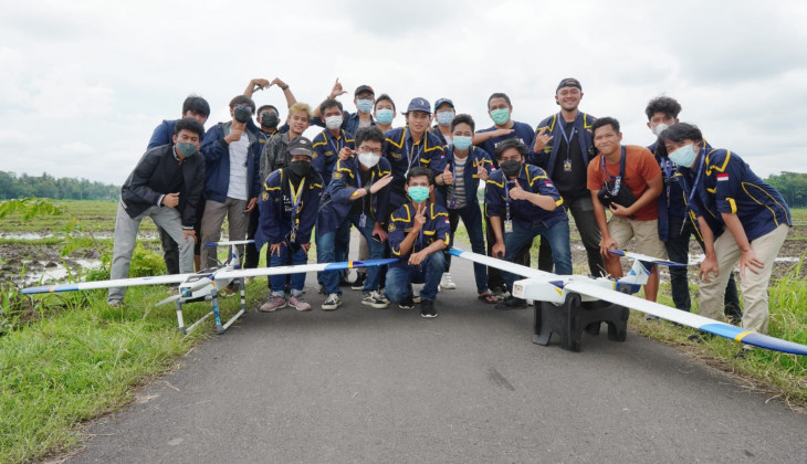 UGM Thrives at 2021 Indonesian Flying Robot Contest