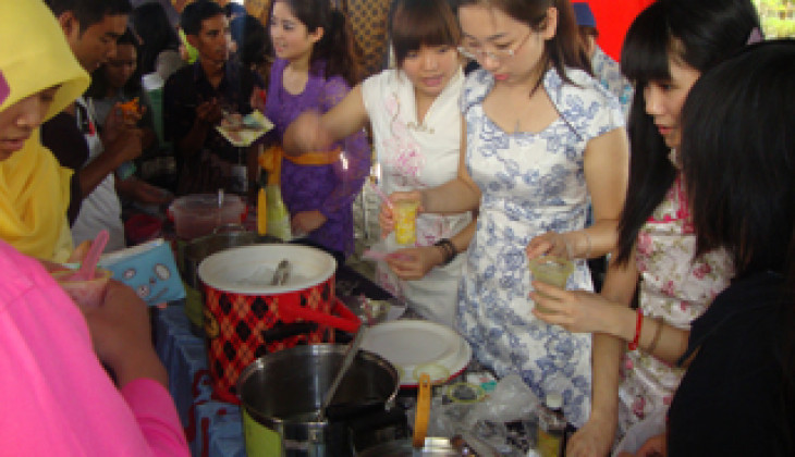 Festival Internasional Budaya dan Kuliner Meriahkan Dies Natalis FIB
