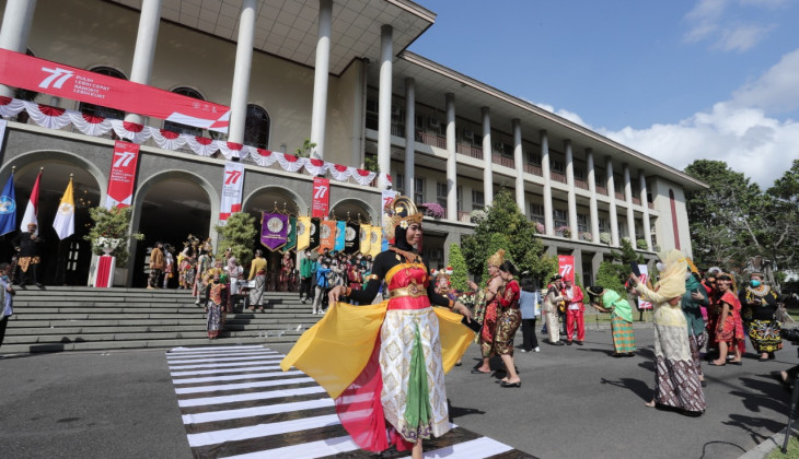 UGM Gelar Upacara Peringatan Ulang Tahun ke-77 RI