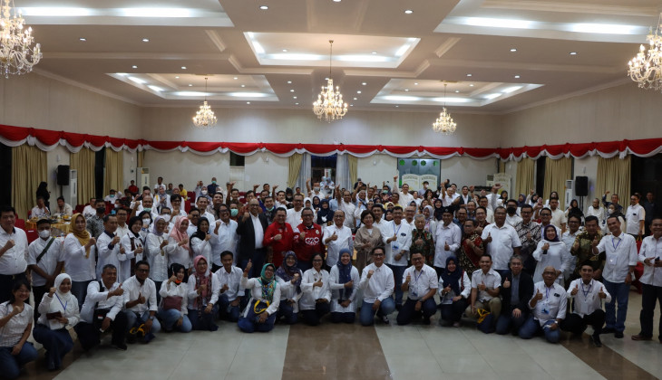 UGM Sapa Alumni di Riau