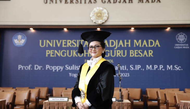 Prof. Poppy Sulistyaning Winanti Dikukuhkan Jadi Guru Besar Ilmu Hubungan Internasional