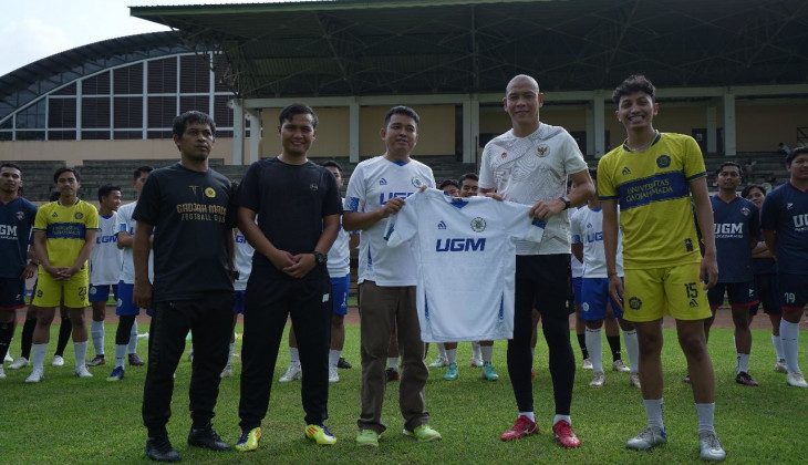 Meningkatkan Skill Sepakbola dalam Kegiatan Coaching Clinic Bareng Coach Nova Arianto