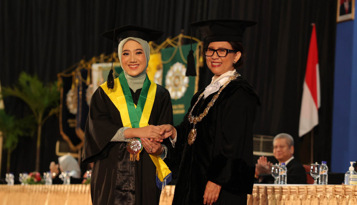 Rektor UGM Mewisuda 1.254 Lulusan Sarjana dan Diploma Empat