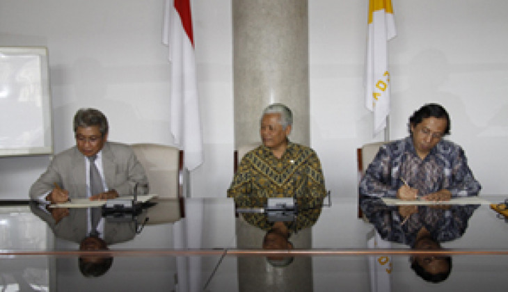 PT Gula Putih Mataram Bantu Bangun Gedung Pascasarjana Fakultas Pertanian