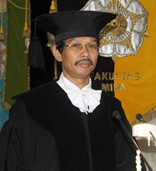 Prof. Nuryono: Desain Material Berbasis Silika Masih Memiliki Peluang
