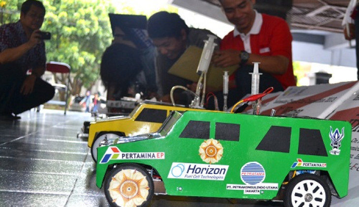 Mahasiswa UGM Juara Inovasi Mobil Berbahan Bakar Alternatif