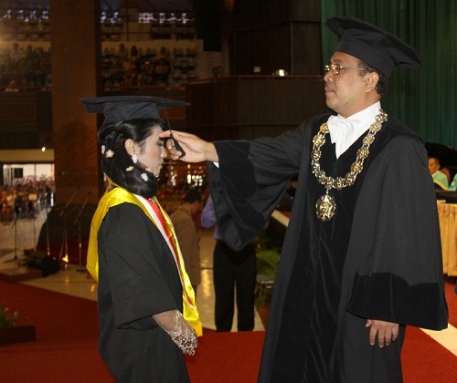 Rektor UGM: Indonesia Butuh 4,4 Juta Wirausahawan