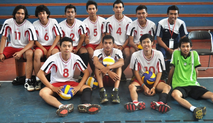 Tim Voli UGM Runner Up Voltour Padjajaran Competition