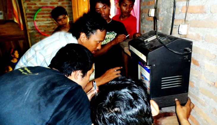 Mahasiswa UGM Manfaatkan Solar Home System