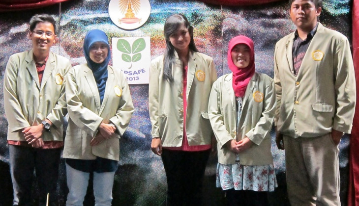 Mahasiswa UGM Ikuti APSAFE 2013 di Thailand