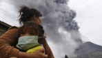 Buka Posko, UGM Siap Kirim Mahasiswa ke Bencana Sinabung: http://www.bbc.co.uk/
