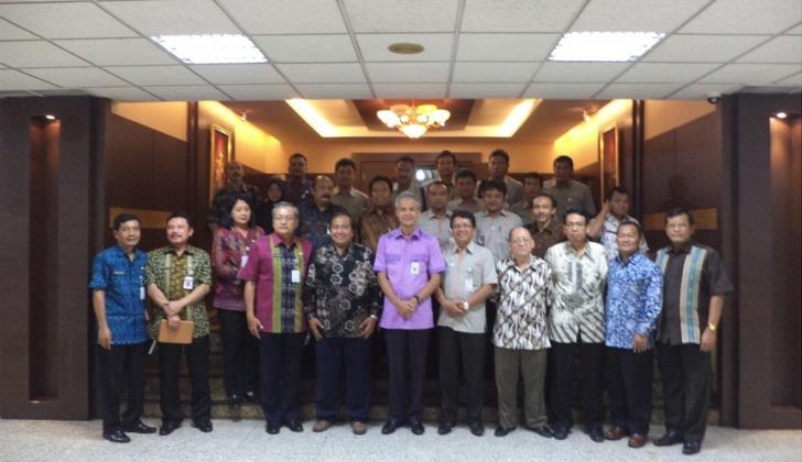 Jateng Segera Realisasikan Kedaulatan Pangan dengan UGM dan Perum Perhutani