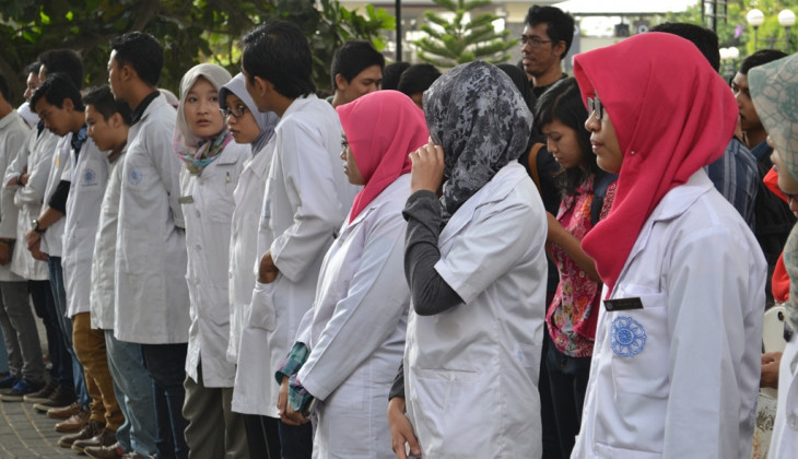 FKH UGM Berangkatkan 321 Mahasiswa Pemeriksa Hewan Kurban