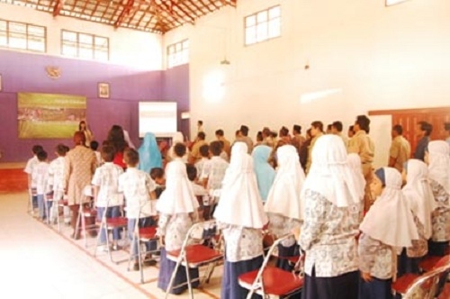 Hadapi Melemahnya Pasar Ekspor Gerabah Kasongan KKN PPM UGM Luncurkan Edu-Eco-Tourism