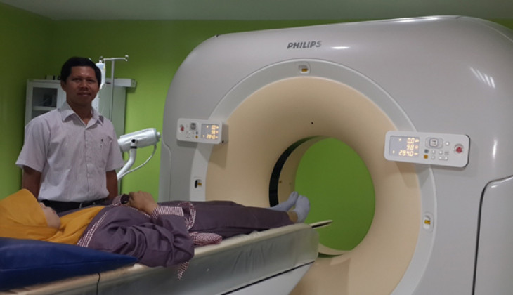 Persiapan pengukuran morfometeri sendi dengan CT scan (Foto: dokumentasi Suyitno)