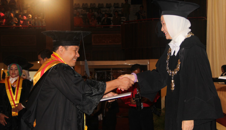UGM Rector Encourages Government for East Indonesia Development