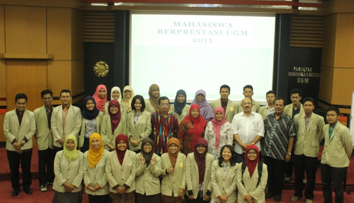 Terpilih 10 Finalis Mahasiswa Berprestasi UGM
