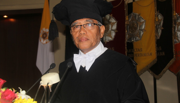 Prof Samsul Kamal Dikukuhkan Jadi Guru Besar