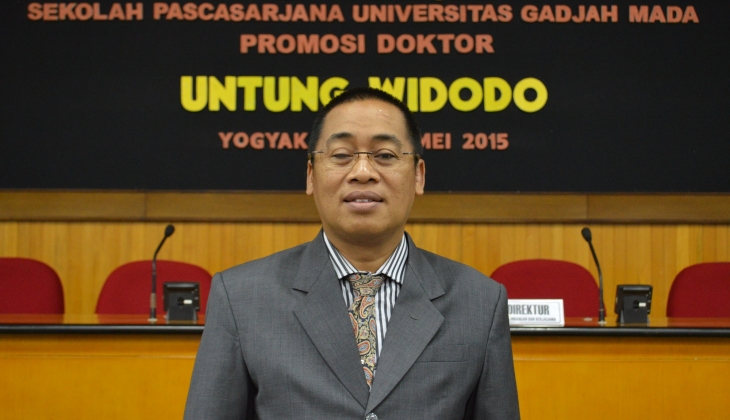 Raih Doktor Usai Kaji Marginalisasi Politik Tu-BA Barat