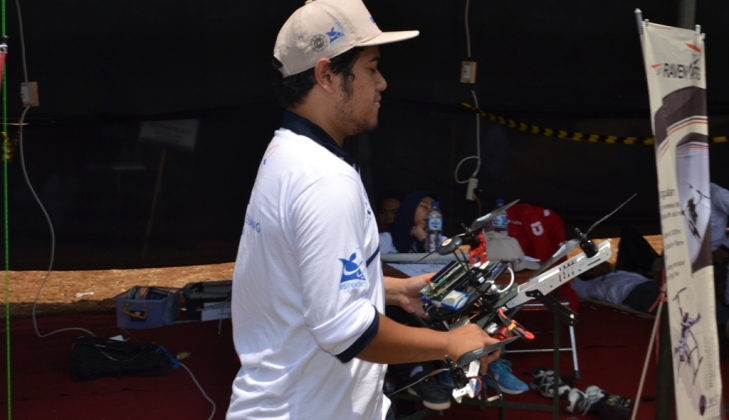 Ikut Kontes Robot Terbang, Mahasiswa Didorong Kuasai Teknologi Pesawat Nirawak