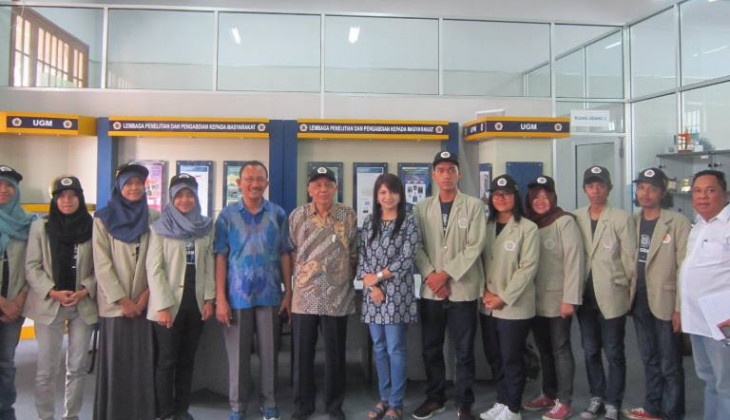 UGM Sends Student Community Service for Disaster Response