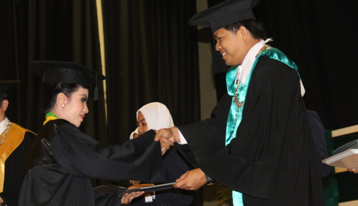 Universitas Gadjah Mada Inaugurates 1,548 Graduates