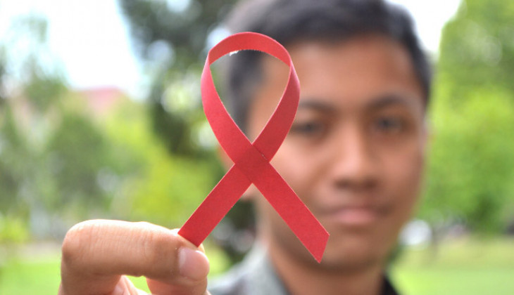 Jauhi penyakitnya, bukan orangnya. Peringatan hari AIDS sedunia 1 Desember 2015.