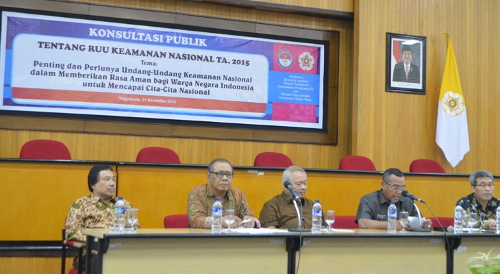 Konsultasi Publik RUU Kamnas di Sekolah Pascasarjana UGM, Senin (21/12).